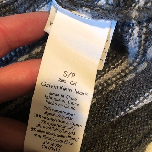 𝅺calvin Klein Jeans silver and gray knit cowl neck short sleeve sweater size S - Picture 5 of 9